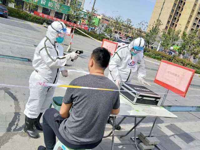 北京新发地疫情最新动态，突发疫情下的日常温情故事