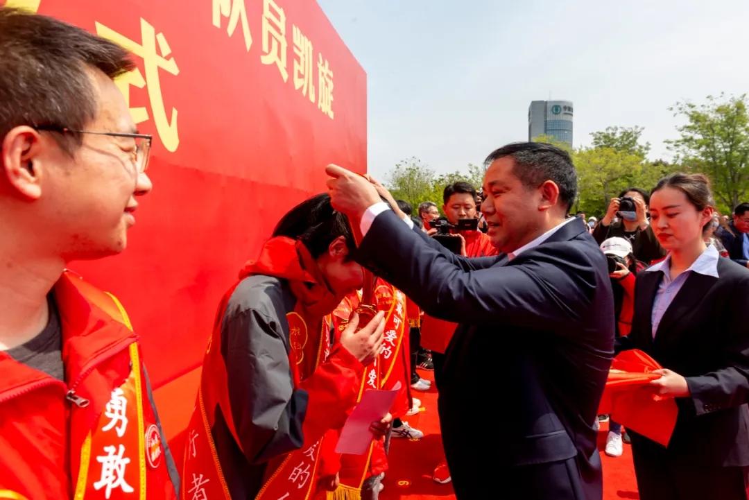 鲁先生最新版本的自然之旅,寻找内心平和与自然的亲密接触