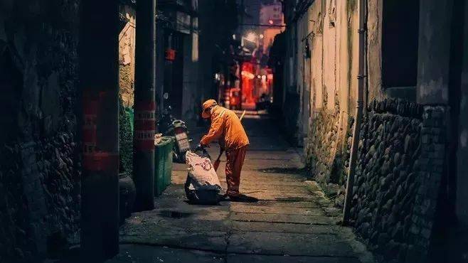 陆辰轩最新目录，小巷深处的秘密宝藏揭秘