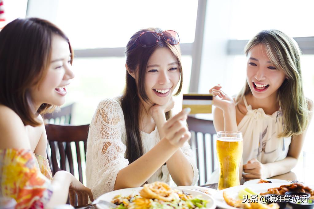友情盛宴中的温馨趣事，最新八卦揭秘