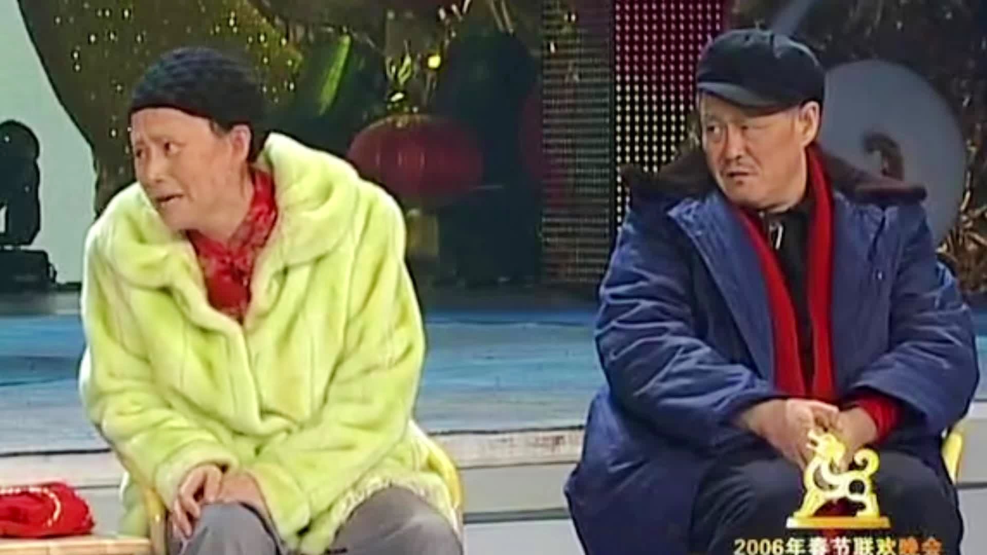 最新小品搞笑视频大放送，笑到肚子疼！