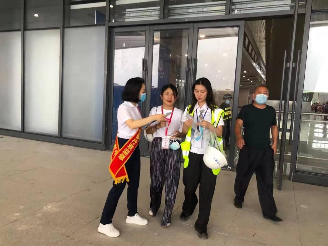 自贡高铁最新动态，科技与生活融合，开启智能高铁新时代