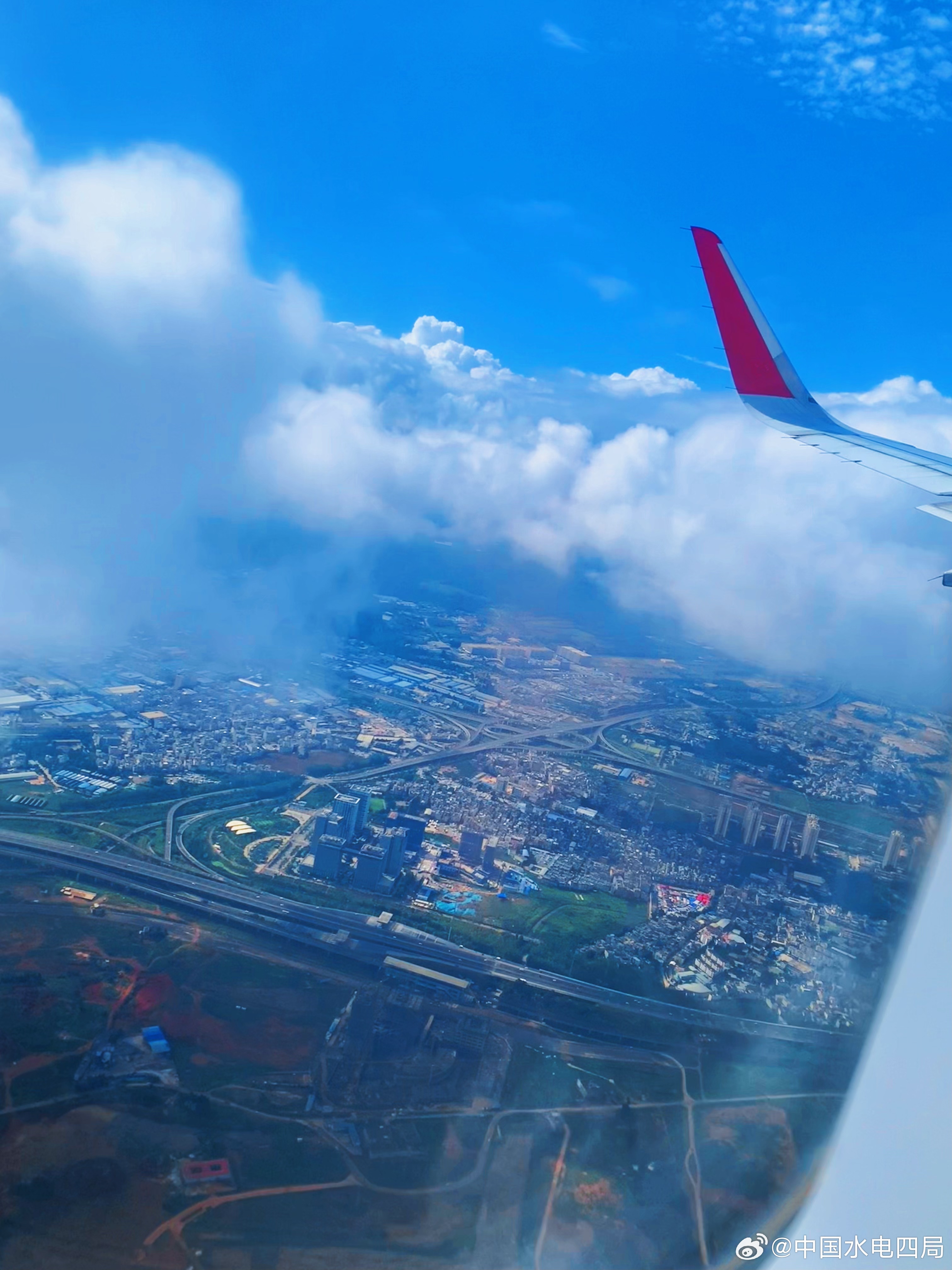 东方航空最新动态，探索自然美景之旅，寻觅内心宁静之地